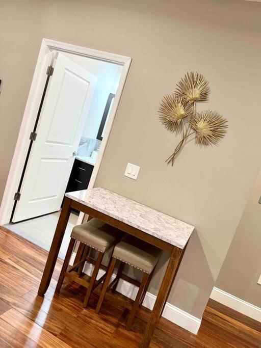 504 Luxe 1Bdr Apt In Center City Filadelfia Esterno foto